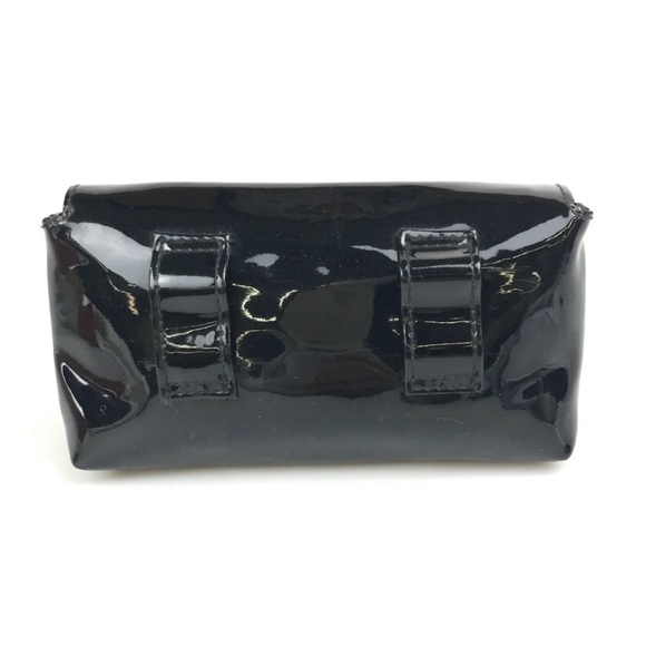 Authentic Chanel patent leather flap pouch/ clutch - Picture 2 of 2